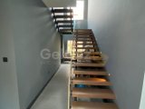 GİRNE/OZANKÖY'DE SATILIK 3+1 EŞYALI VİLLA