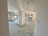 GİRNE CİKLOS BÖLGESİNDE MÜSTAKİL 5+1 VİLLA