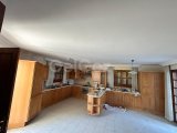 GİRNE CİKLOS BÖLGESİNDE MÜSTAKİL 5+1 VİLLA