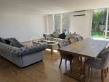 GİRNE/ÇATALKÖY'DE KİRALIK DENİZ MANZARALI 5+2 VİLLA
