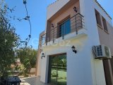 GİRNE/ÇATALKÖY'DE SATILIK BAHÇELİ 3+1 VİLLA