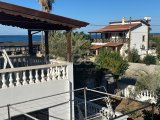 GİRNE/ESENTEPE ALAGADİDE SATILIK 3+1 VİLLA