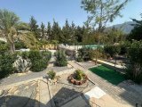 GİRNE/LAPTA HAVUZLU SİTEDE KİRALIK BAHÇELİ 3+1 DAİRE