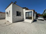 GİRNE/OZANKÖY'DE SATILIK 4+1 TEK KATLI SATILIK BUNGALOV