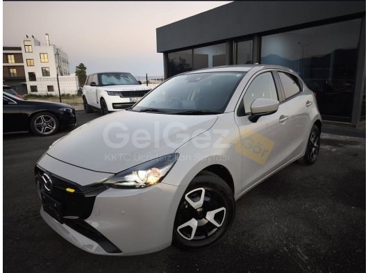 2024 Model Otomatik Mazda 2