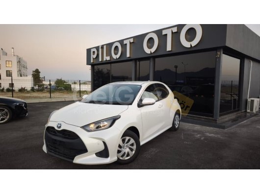 2021 Model Toyota Yaris 1.5 Hıybrıt