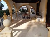 Girne'de Satılık 3+1 Lüks Müstakil Villa Özel Kampanya Fiyatı