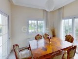 Girne Karşıyaka'da 3+1 Süper Lüks Villa 350.000 Stg