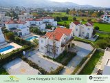 Girne Karşıyaka'da 3+1 Süper Lüks Villa 350.000 Stg