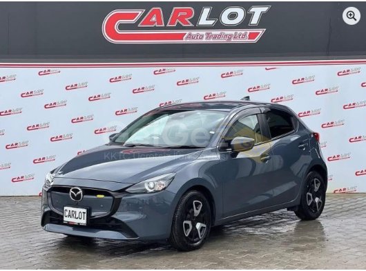 2023 Model Otomatik Mazda 2