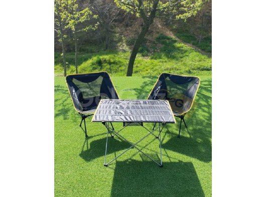 ULTRALIGHT MASA + 2 PRATİK SANDALYE SET