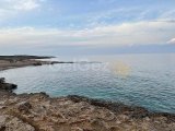 Girne Satrazamköy Deniz Kenarı Arazi
