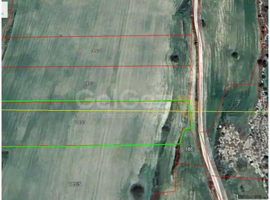 İskele Denize 400 M Yatırıma Uygun Arazi Türk Malı