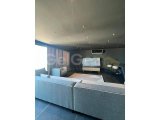 Girne Merkea Süper Lüks Yüzme Havuzlu Penthouse