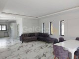 Girne Çatalköy Süper Lüks Yüzme Havuzlu Villa 3+1