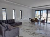 Girne Çatalköy Süper Lüks Yüzme Havuzlu Villa 3+1