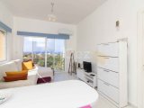 ALSANCAK SİTE İÇERİSİNDE DÜZENLİ KİRA POTANSİYELLİ 1+1 SATILIK DAİRE