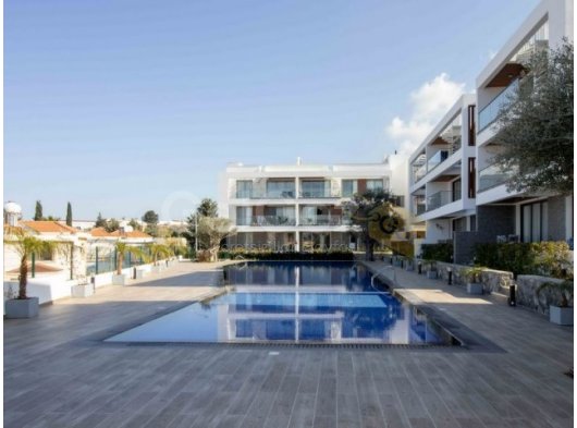 Girne Alsancak’ta En Çok Tercih Edilen Sitede Muhteşem Fiyata  Muazzam Deniz Manzaralı 2+1 Satılık Penthouse