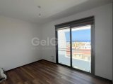 Girne Alsancak’ta En Çok Tercih Edilen Sitede Muhteşem Fiyata  Muazzam Deniz Manzaralı 2+1 Satılık Penthouse