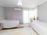 GİRNE ALSANCAK'TA SATILIK 3 +1 LÜKS VİLLA!