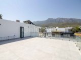 Girne Alsancak Bölgesinde Muhteşem Konumda Satılık Lüks 4 Yatak Odalı, Solar Sistemli Villa