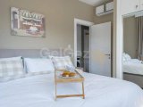 Maldive Homes + Özel 3 Yatak Odalı Lüks Zemin Kat Daire + Ortak Yüzme Havuzları, Beyaz Eşya, Klima + Restoran + Spa ve Spor Salonu