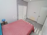GİRNE BAHÇELİ'DE DENİZ MANZARALI SATILIK 1+1 DAİRE!