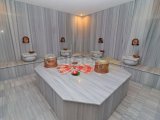 GİRNE BAHÇELİ'DE DENİZ MANZARALI SATILIK 1+1 DAİRE!