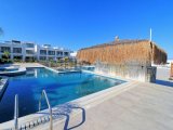 Lüks Tatil Sitesinde Deniz Kenarında Modern Bahçeli Stüdyo