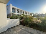 Lüks Tatil Sitesinde Deniz Kenarında Modern Bahçeli Stüdyo