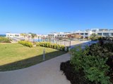 Lüks Tatil Sitesinde Deniz Kenarında Modern Bahçeli Stüdyo