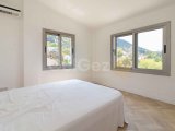 Beylerbeyi’nde Full Deniz Manzaralı Havuzlu 3+2 Villa