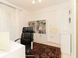 DENİZE YÜRÜME MESAFESİNDE FIRSAT 2+1 SATILIK DAİRE!