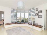 Eşyalı 3+1 Villa  Deniz Manzaralı • Taşınmaya Hazır!