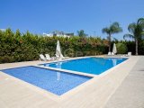 2+1 Full Eşyalı Daire + Özel Bahçe + Ortak Havuz + Erdener, China Bazaar ve Doğa Koleji Yakınında
