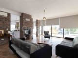 Ozanköy'de 3 Yatak Odalı Havuzlu Modern Villa