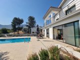 Zeytinlik’te Özel Havuzlu 3+1 Villa