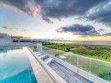 Gaziveren'de Sıfır Modern Türk Koçanlı 1+1 Daire + Deniz Manzaralı Balkonlu + Denize Yürüme Mesafesinde + Ortak Havuzlu + Site İçerisinde Birçok Olanaklar