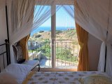 FİYAT DÜŞÜRÜLDÜ! ÖDEME PLANLI Küçük Erenköy'de 3 Yatak Odalı Havuzlu Panoramik Deniz Manzaralı Villa