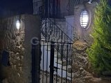 FİYAT DÜŞÜRÜLDÜ! ÖDEME PLANLI Küçük Erenköy'de 3 Yatak Odalı Havuzlu Panoramik Deniz Manzaralı Villa