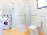 4 yatak odalı satılık villa + eşyalı + ortak havuz + özel bahçe + denize 100 metre yürüme mesafesi £350,000