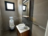 Alsancak'ta Satılık Taşınmaya Hazır Ful Eşyalı, Özel Çatı Teraslı, Dağ ve Deniz Manzaralı 2+1 Modern Penthouse Daire