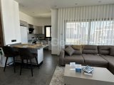 Alsancak'ta Satılık Taşınmaya Hazır Ful Eşyalı, Özel Çatı Teraslı, Dağ ve Deniz Manzaralı 2+1 Modern Penthouse Daire