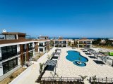 Alsancak'ta Satılık Taşınmaya Hazır Ful Eşyalı, Özel Çatı Teraslı, Dağ ve Deniz Manzaralı 2+1 Modern Penthouse Daire