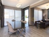 Fiyat Düştü!! Alsancak'ta Satılık Havuzlu Dağ ve Deniz Manzaralı 3+1 Lüks Villa