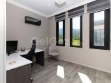 Fiyat Düştü!! Alsancak'ta Satılık Havuzlu Dağ ve Deniz Manzaralı 3+1 Lüks Villa