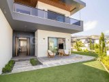 Alsancak'ta Modern ve Şık Ödeme Planlı 4+1 Villalar