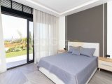 Alsancak'ta Modern ve Şık Ödeme Planlı 4+1 Villalar