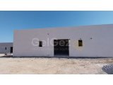 Plaja Yürüme Mesafesinde Modern 3 Yatak Odalı Bungalow Ortak Havuz, Spor Salonu & Restoran