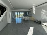 Çatalköy'de Kiralık Yarı Eşyalı, Bahçeli, Dağ ve Deniz Manzaralık 3+1 Villa